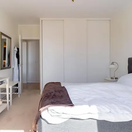 Appartement In Nueva Andalucia With An Amazing View